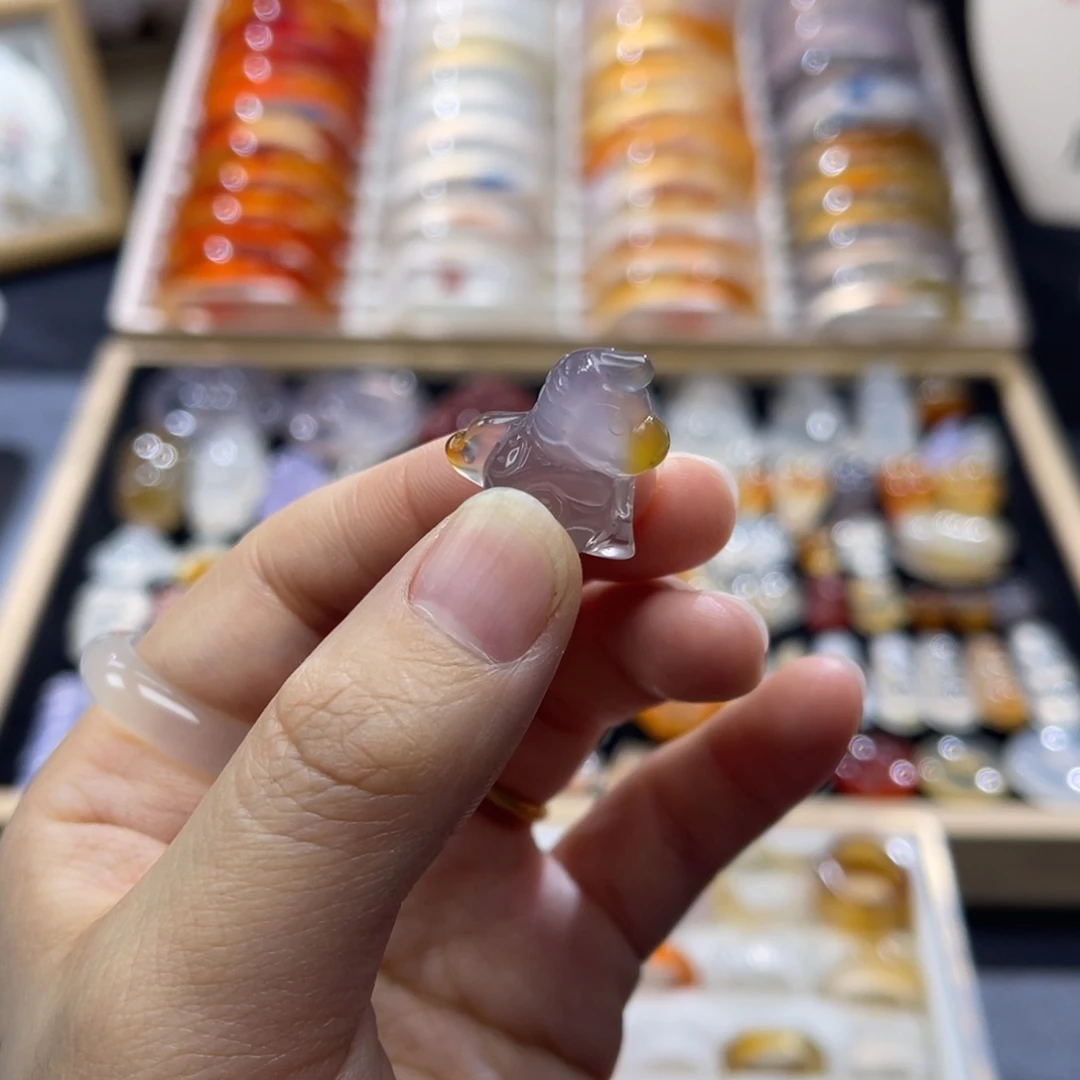 玛瑙/玉髓未镶嵌颈饰