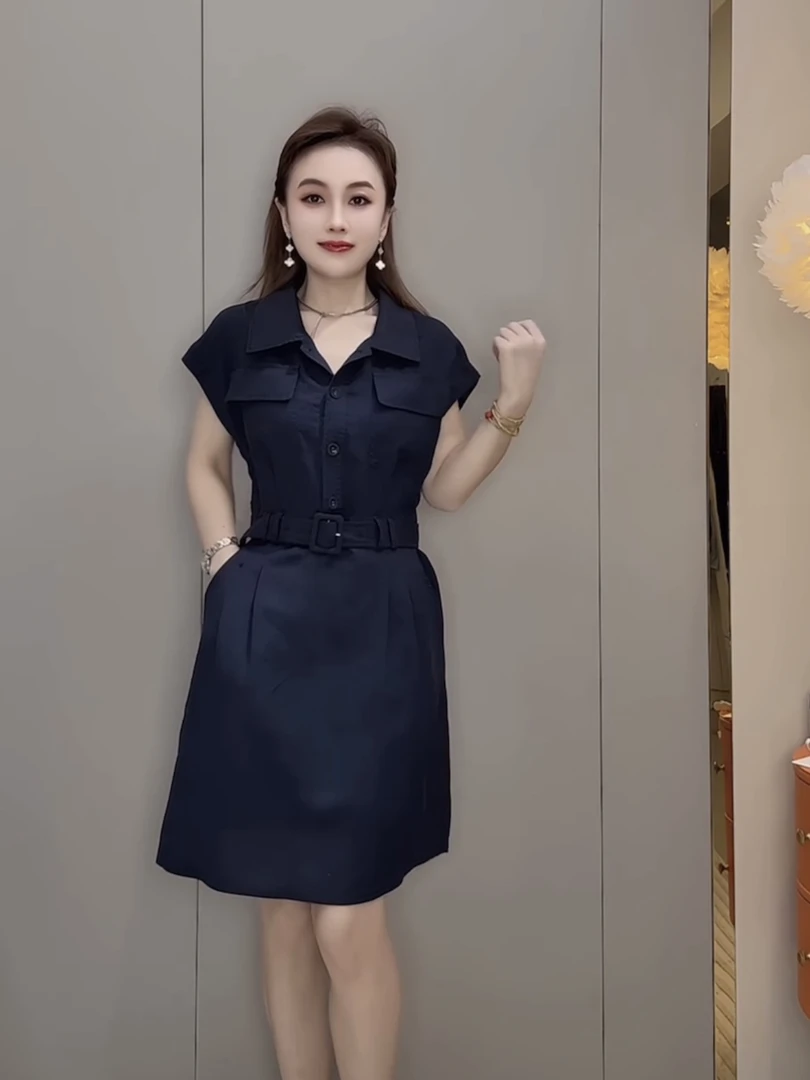 2025夏季新款时尚百搭翻领系腰带收腰百搭无袖连衣裙女中长裙