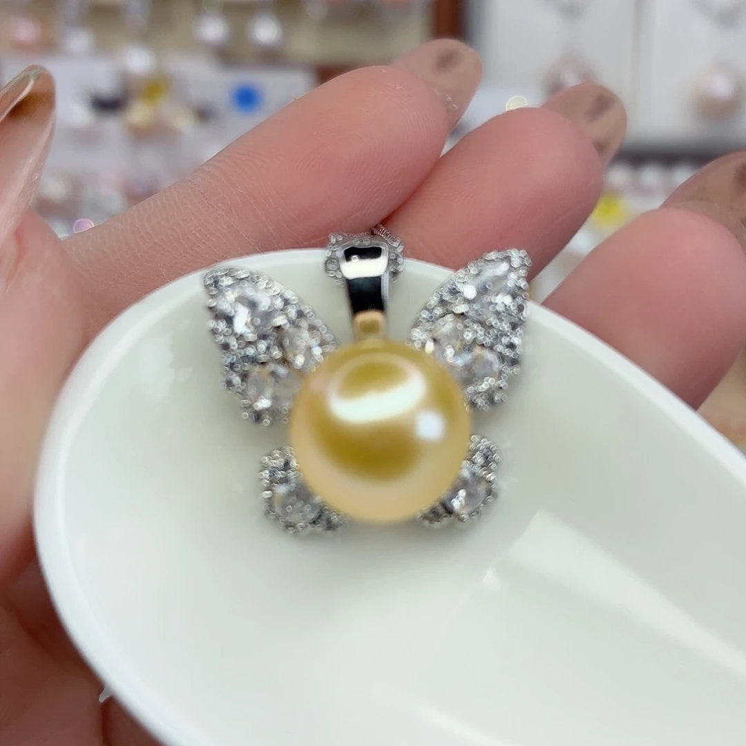 合金颈饰淡水珍珠