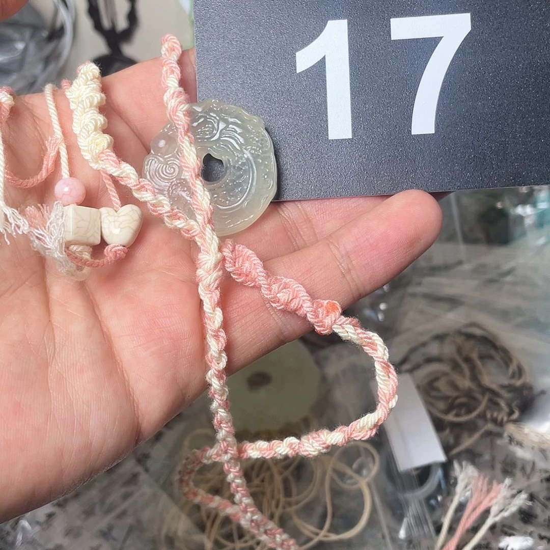 蛇纹石玉颈饰合金K