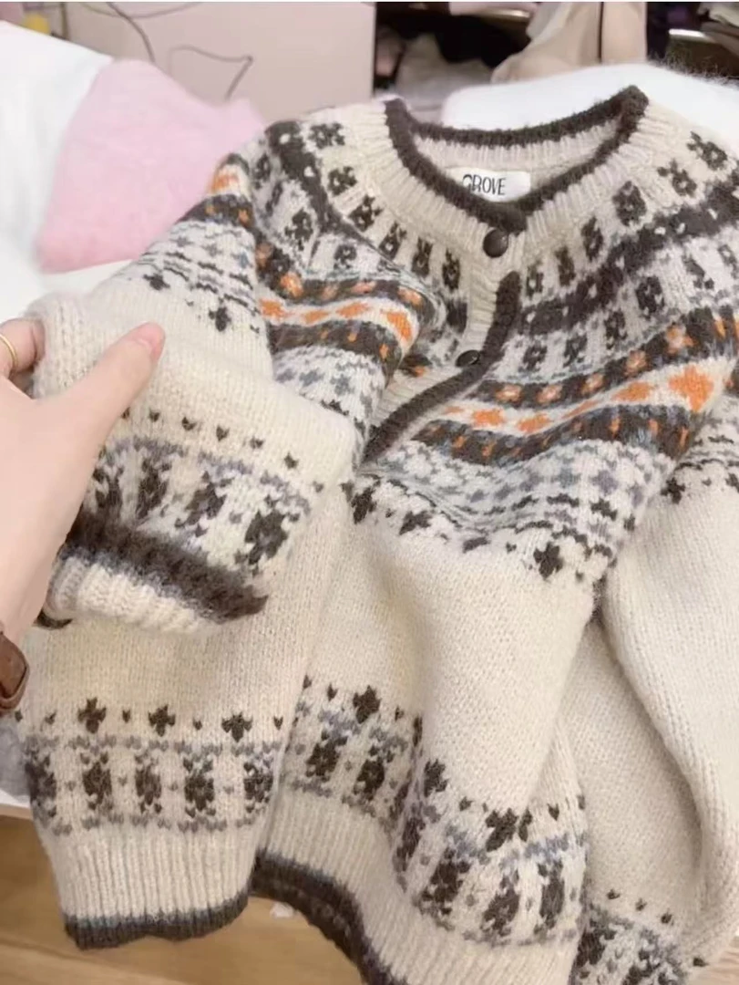 七言家巨好看！#氛围感米咖费尔岛提花加厚毛衣开衫@