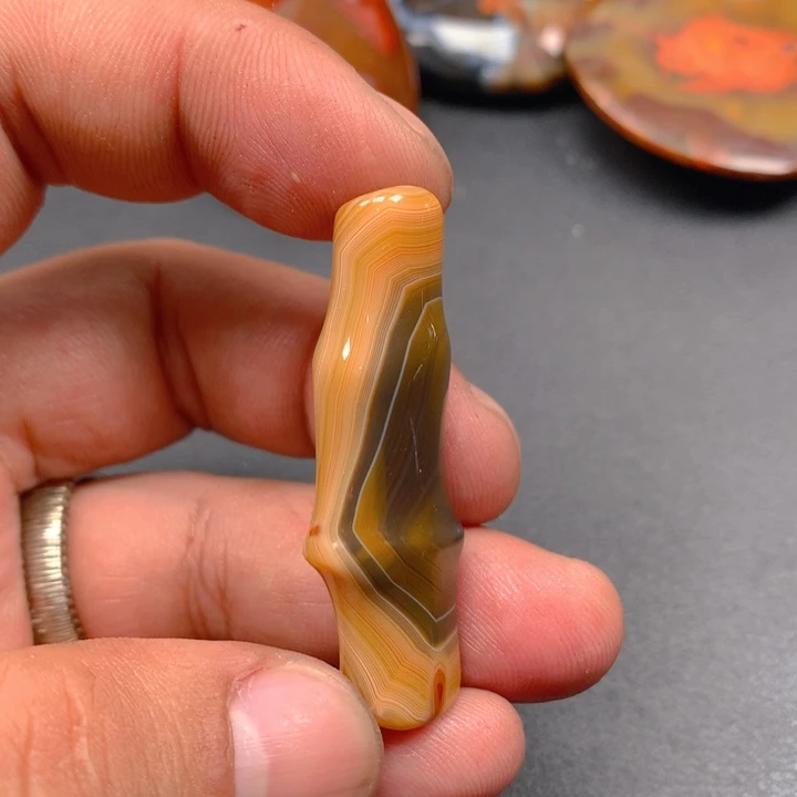 玛瑙/玉髓颈饰未镶嵌溪*