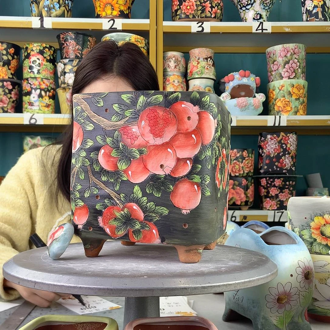 陶景德镇手工花盆689