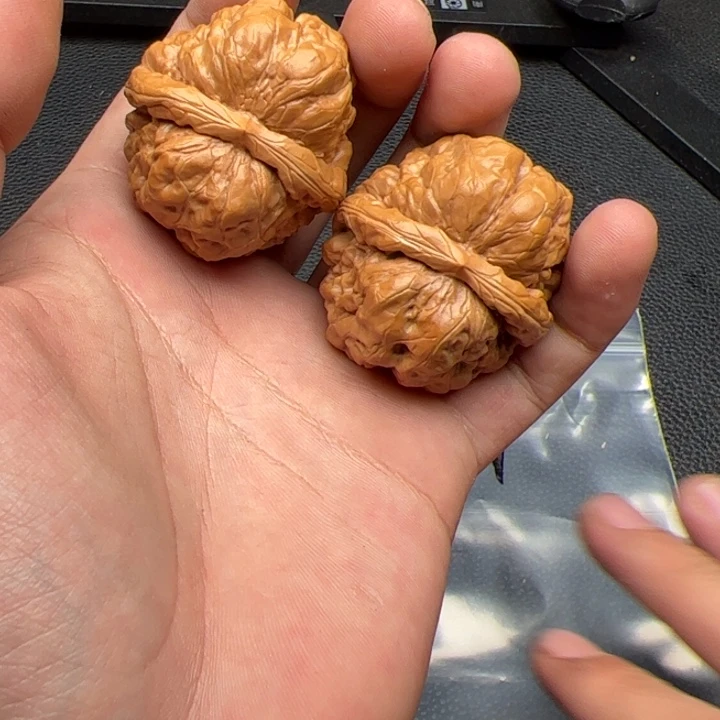 文玩核桃吊坠?*57号核桃