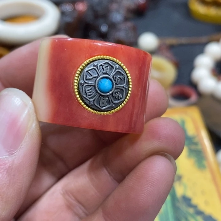 滴血莲花菩提吊坠