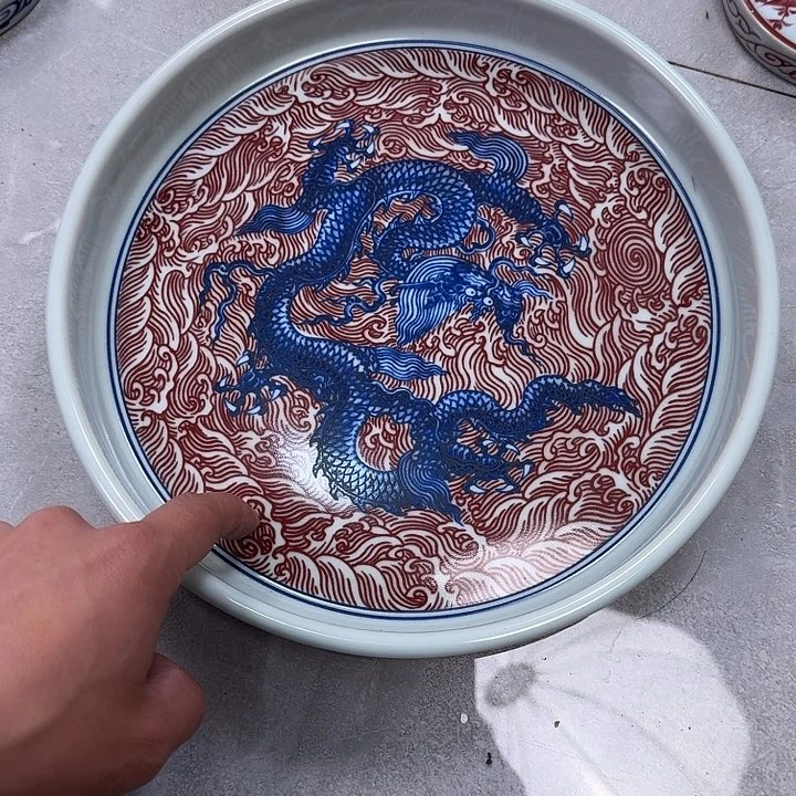 瓷片明*釉里红海水龙圆形干泡台