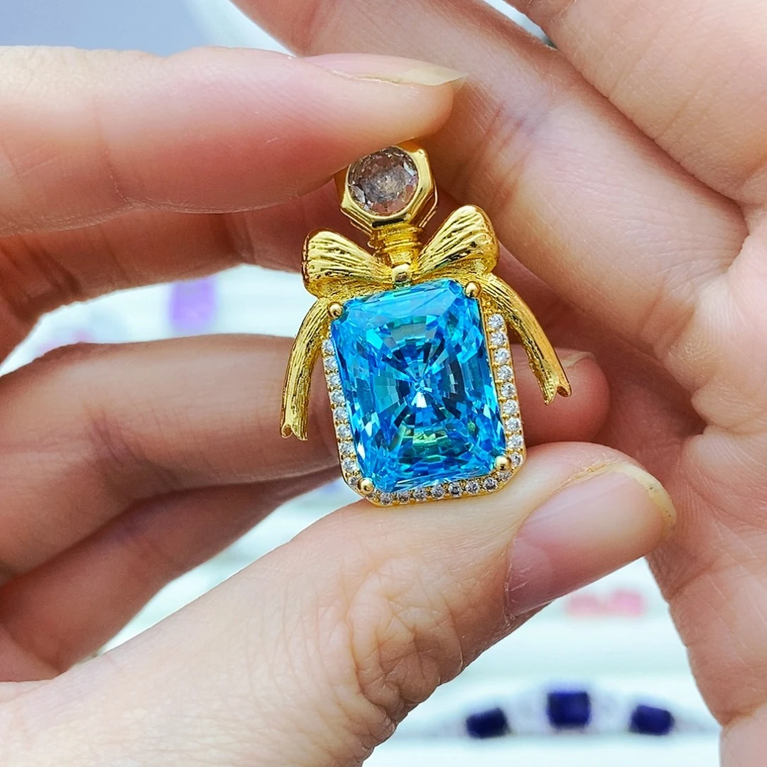 未镶嵌吊坠(赠链)海蓝宝石