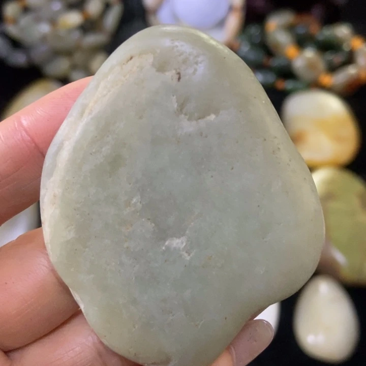 和田玉（糖玉）未镶嵌挂件