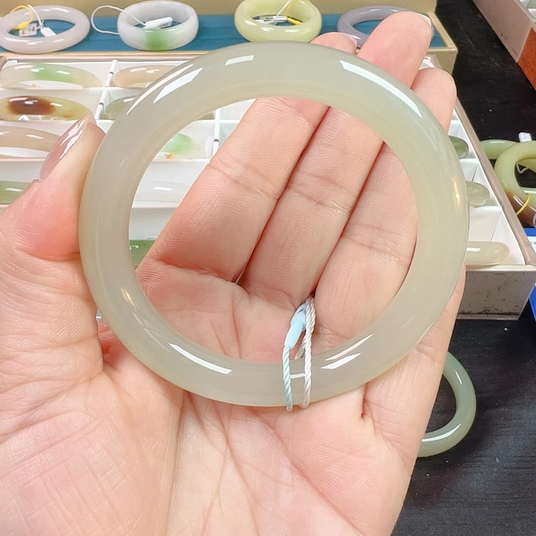 和田玉未镶嵌手镯57 58 小圆条