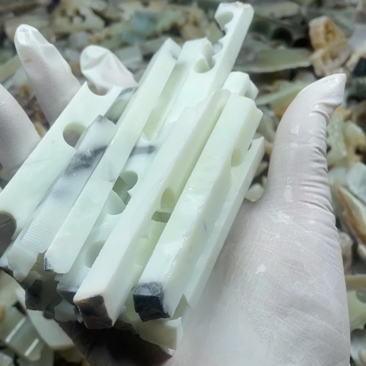 软玉未镶嵌珠宝奇石