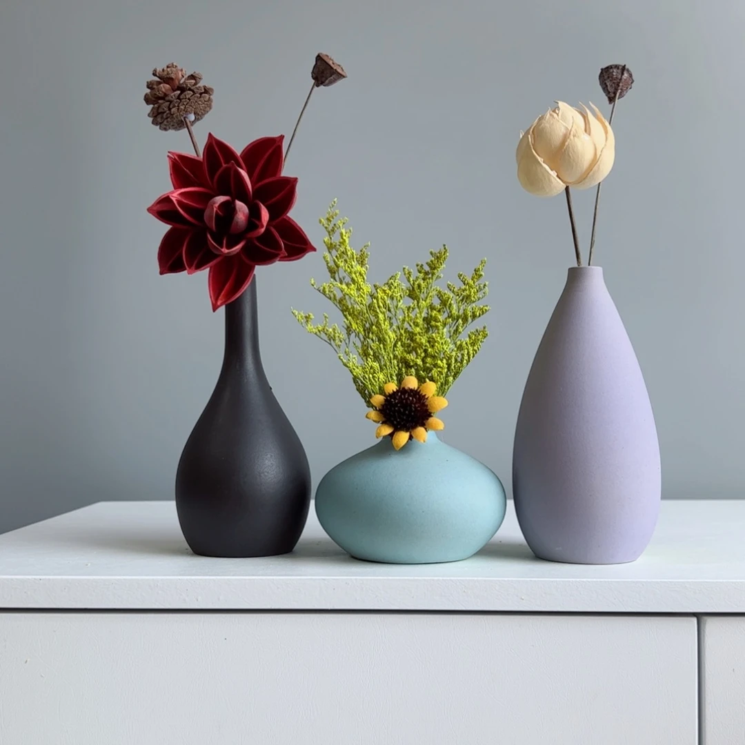 摆件陶瓷小花瓶摆件含花总高约20-30cm