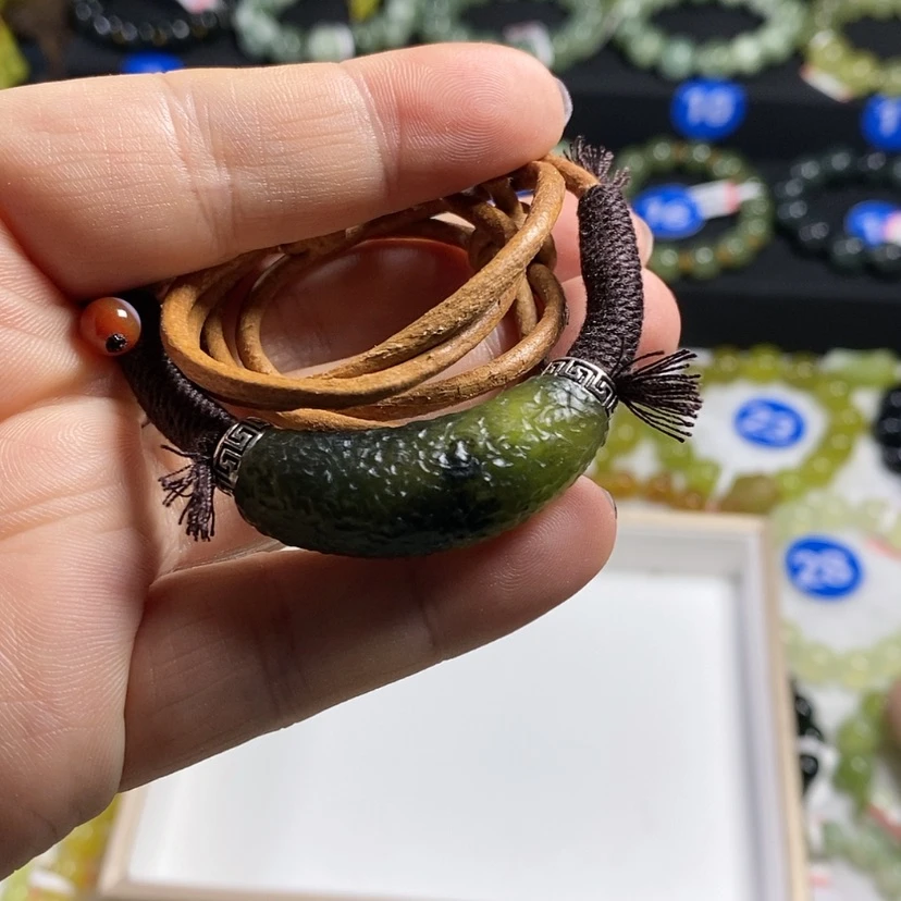 【闪购商品】蛇纹石玉手链未镶嵌沙***鱼