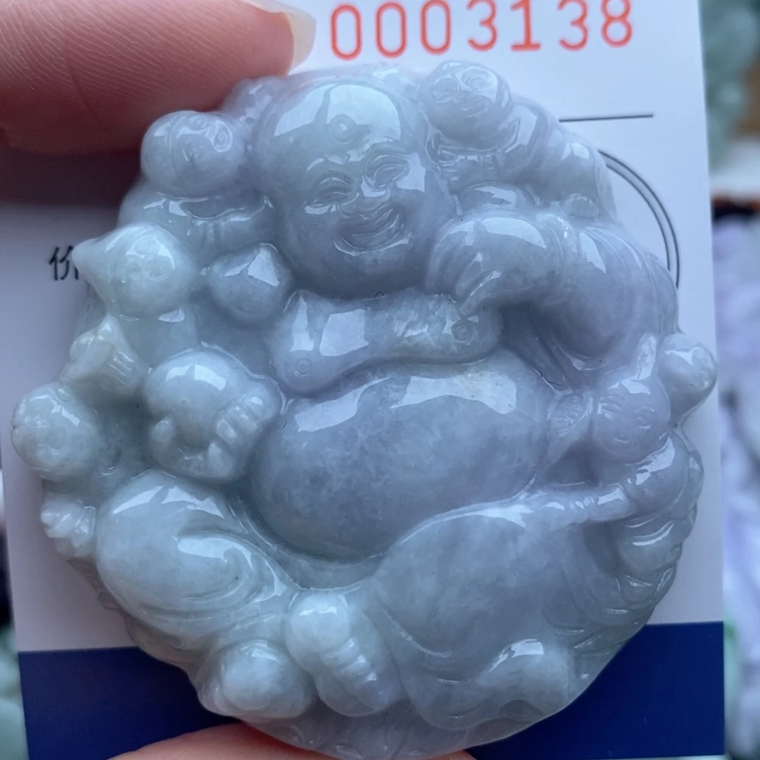 翡翠未镶嵌颈饰一
