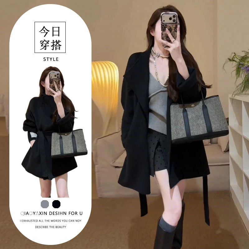 韩系一整套深冬穿搭女时尚翻领中长款外套内搭v领背心短裙三件套