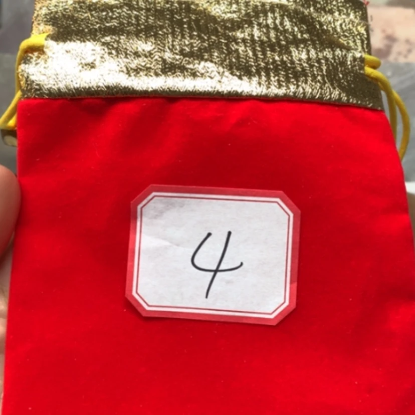 【闪购商品】未镶嵌手镯石英岩玉