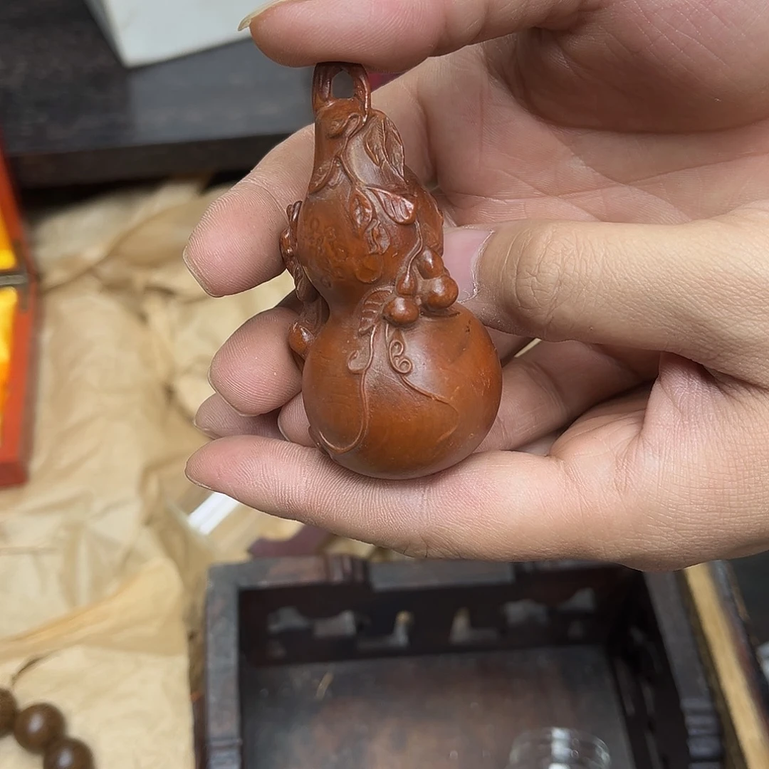 大叶紫檀（黑酸枝木类）