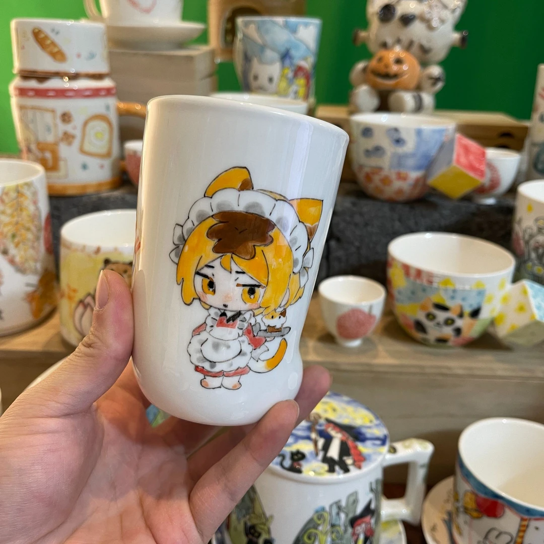 51-手绘釉下彩创意水杯