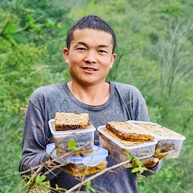 神农架野外蜂巢岩洞野外嚼着吃洞穴非养殖巢蜜天岩山洞盒装500克