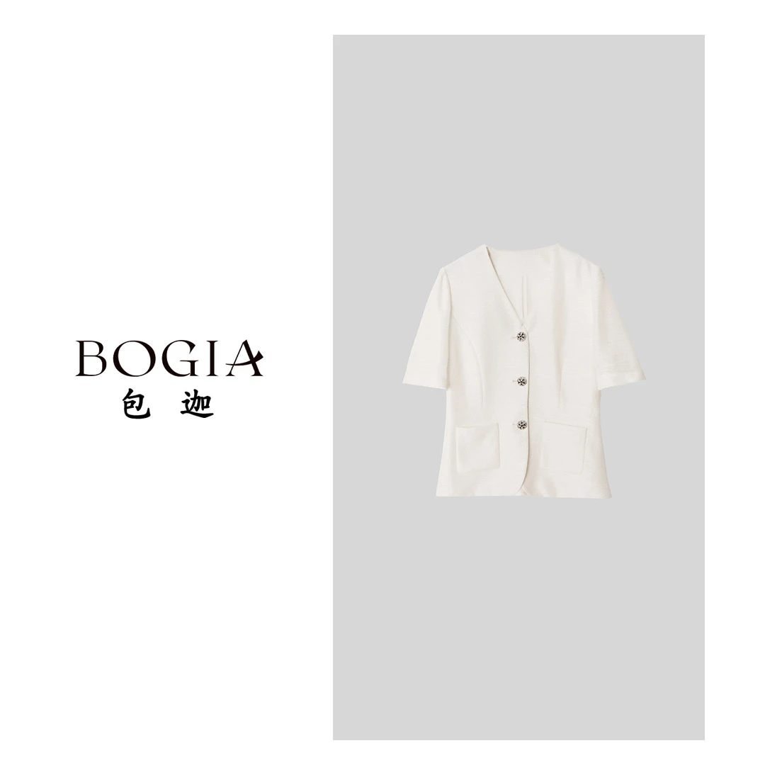 包迦‌皙日轻盈小香风短外套YLW9216047