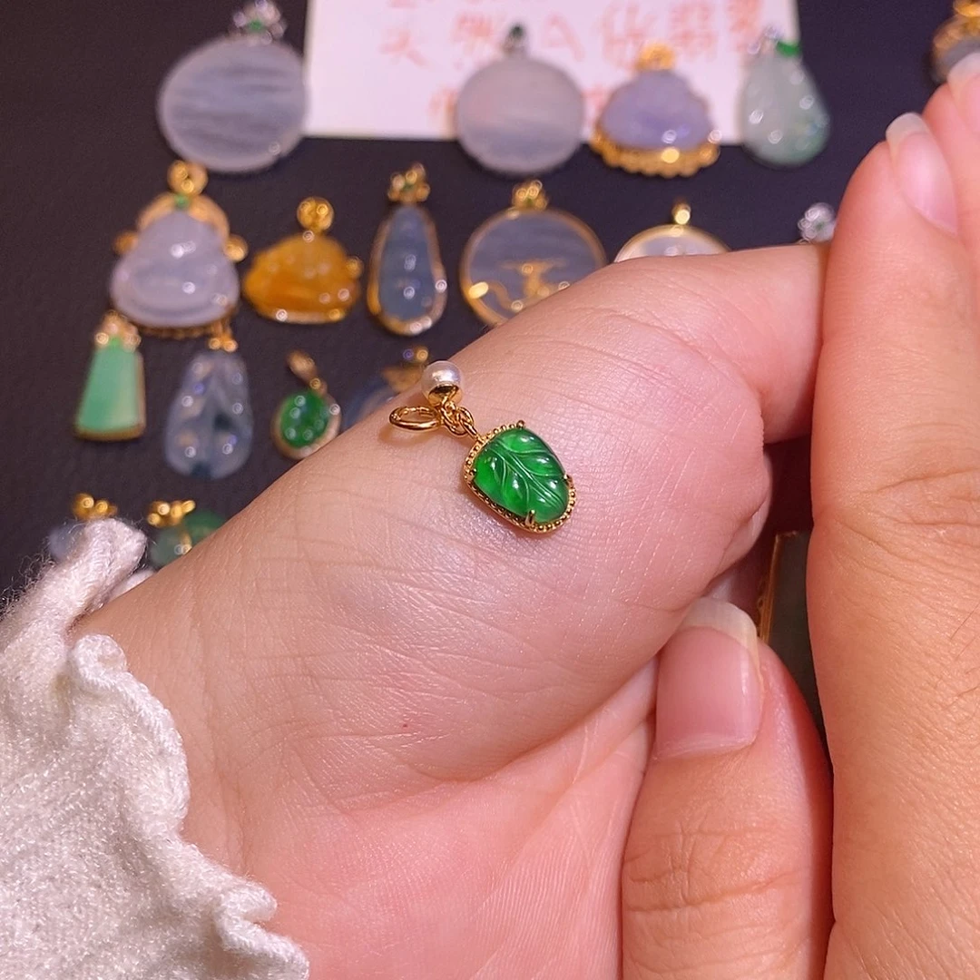 翡翠银S925镶嵌颈饰