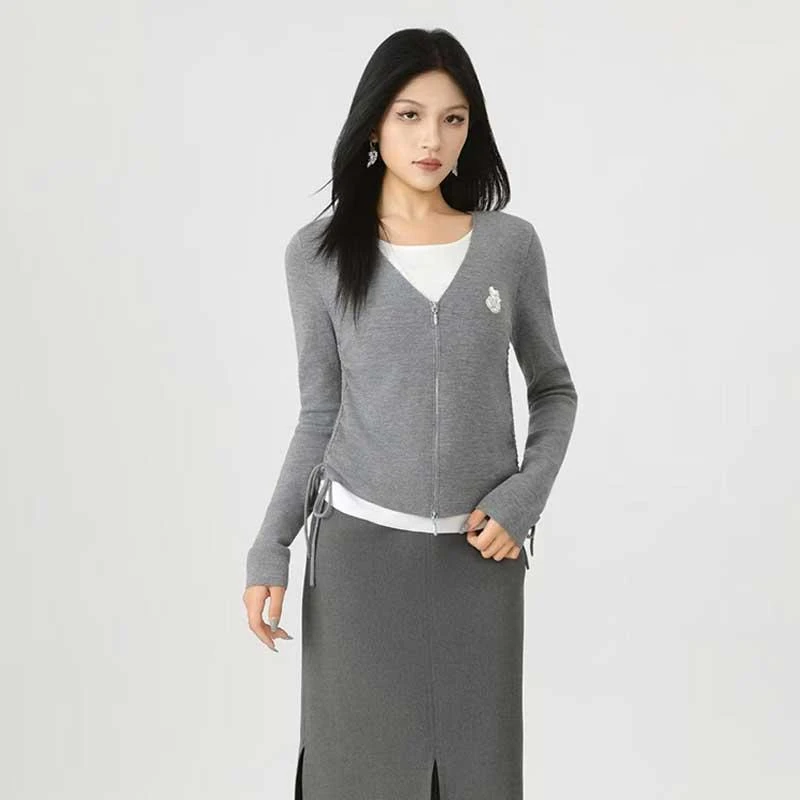 GIRDEAR/哥弟早秋上衣气质V领拉链假两件套头针织小衫148035