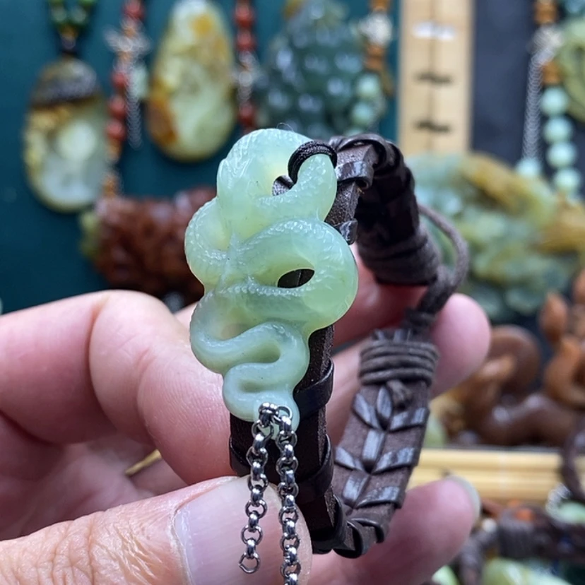【闪购商品】未镶嵌岫玉手牌