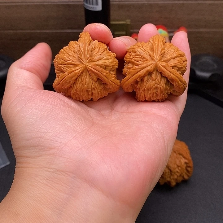 清***歌把件文玩核桃白奔