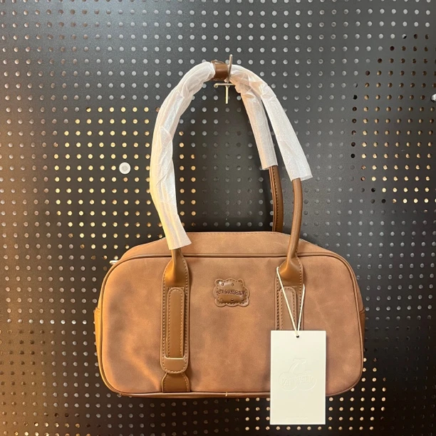 棕色网红款时尚女士包包