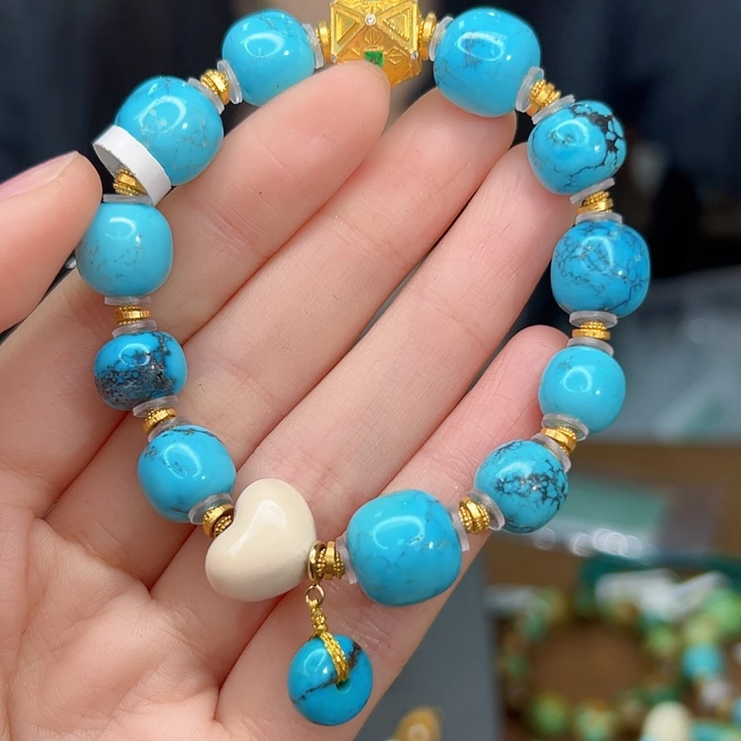 绿松石珠宝奇石18K金镶嵌