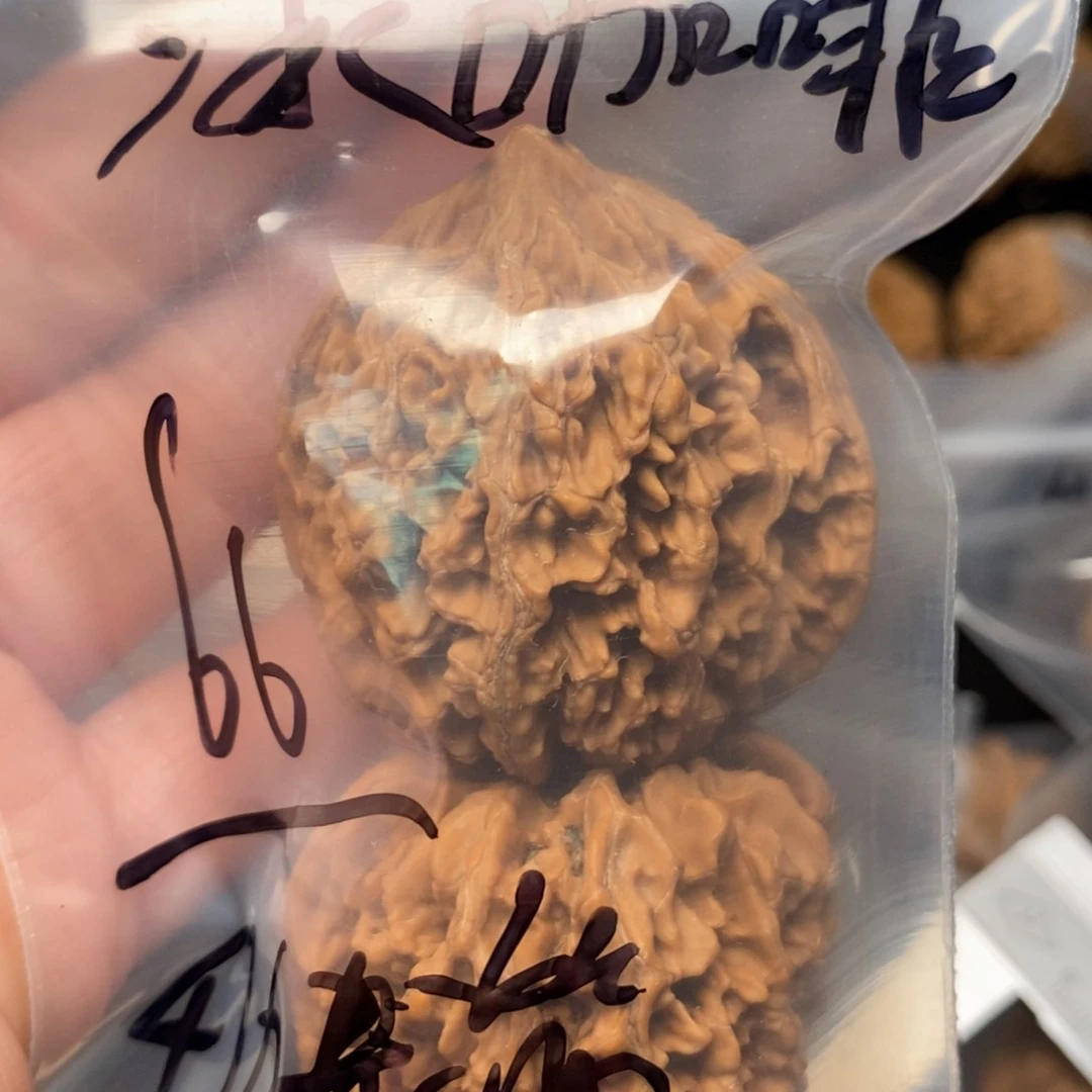 吊坠文玩核桃冰****k111111111111111