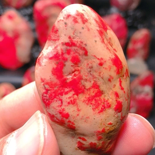 昌化石昌化鸡血石挂件