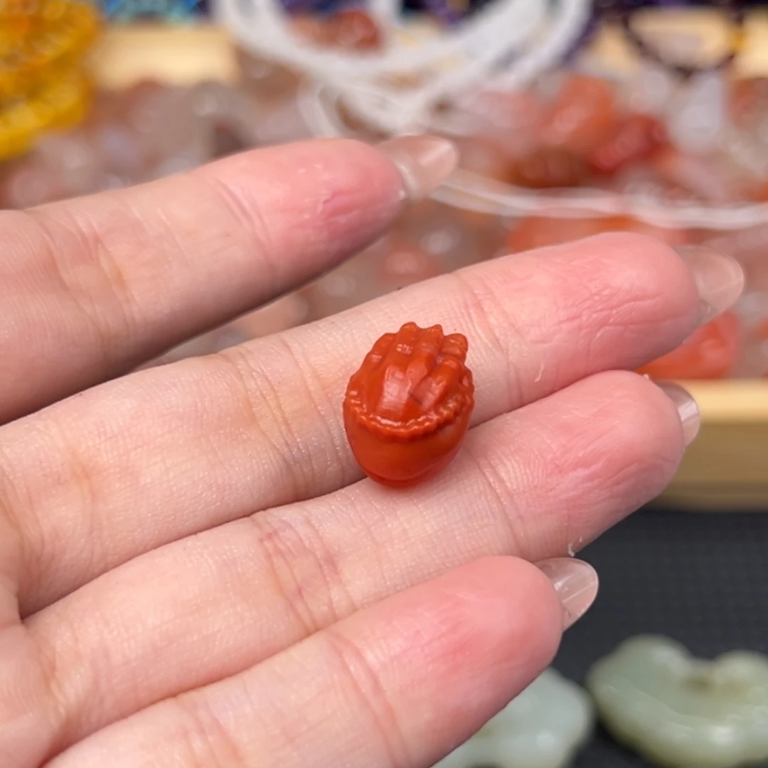 孤***火吊坠(不含链)未镶嵌南红玛瑙多样性