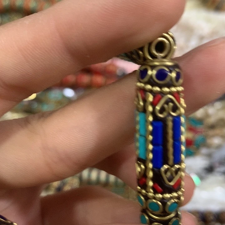 一个爱心桶珠配饰