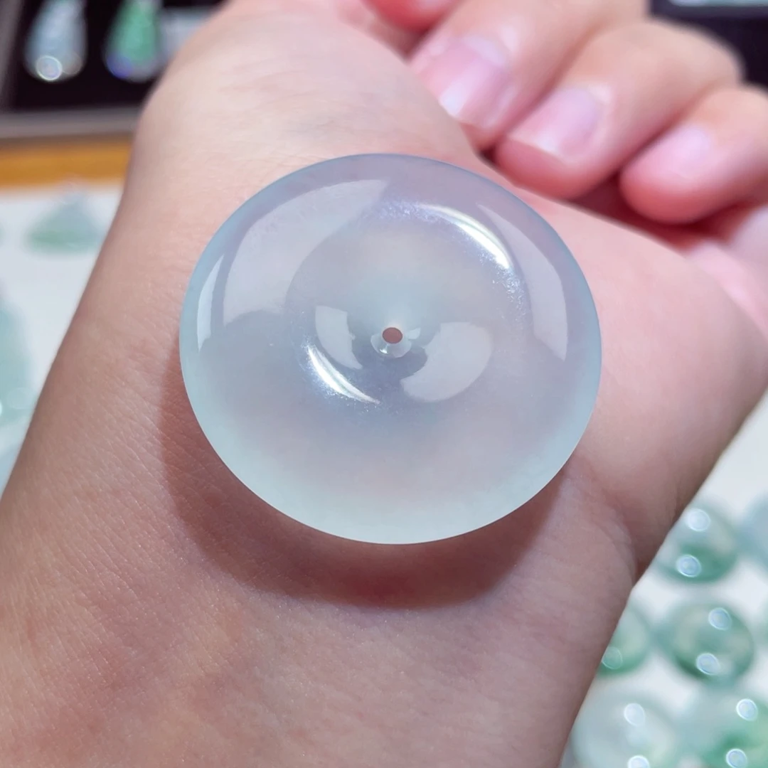 颈饰未镶嵌翡翠扣子