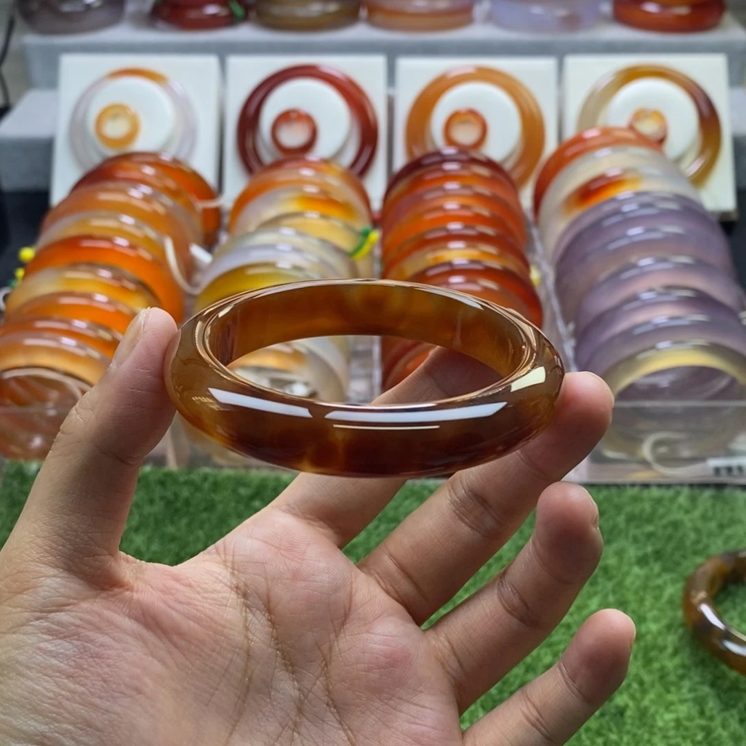 手镯玛瑙/玉髓未镶嵌