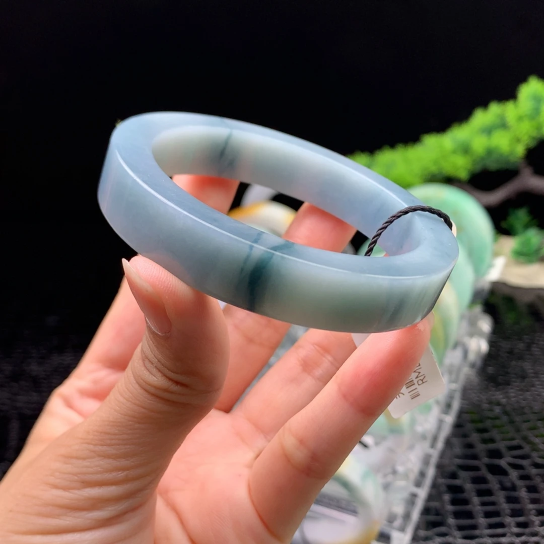 未镶嵌纯天然A货翡翠定制翡翠