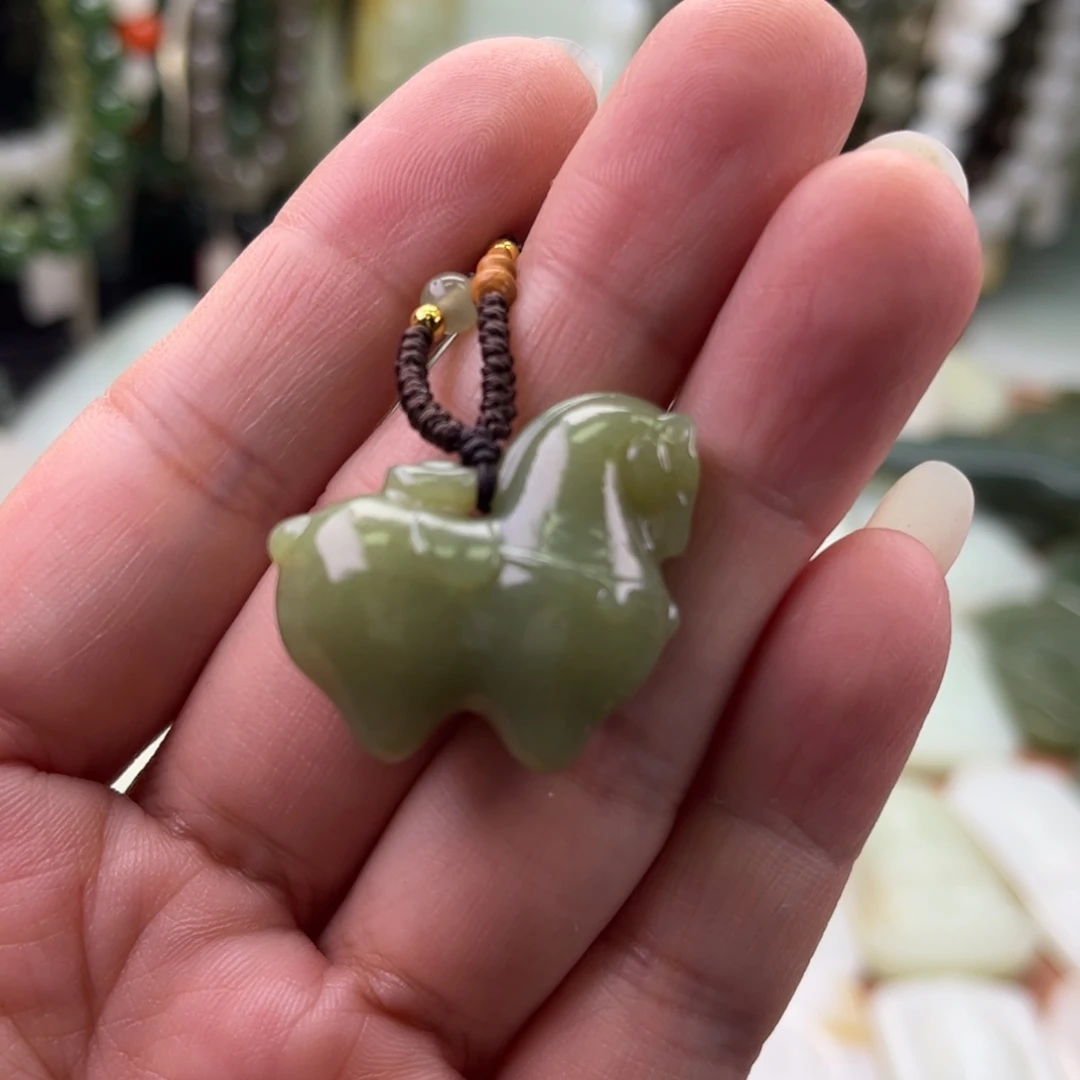 和田玉未镶嵌吊坠(不含链)