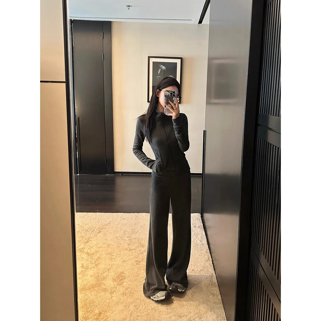 休闲慵懒运动套装女秋季新款韩系条纹立领设计感卫衣老钱风两件套