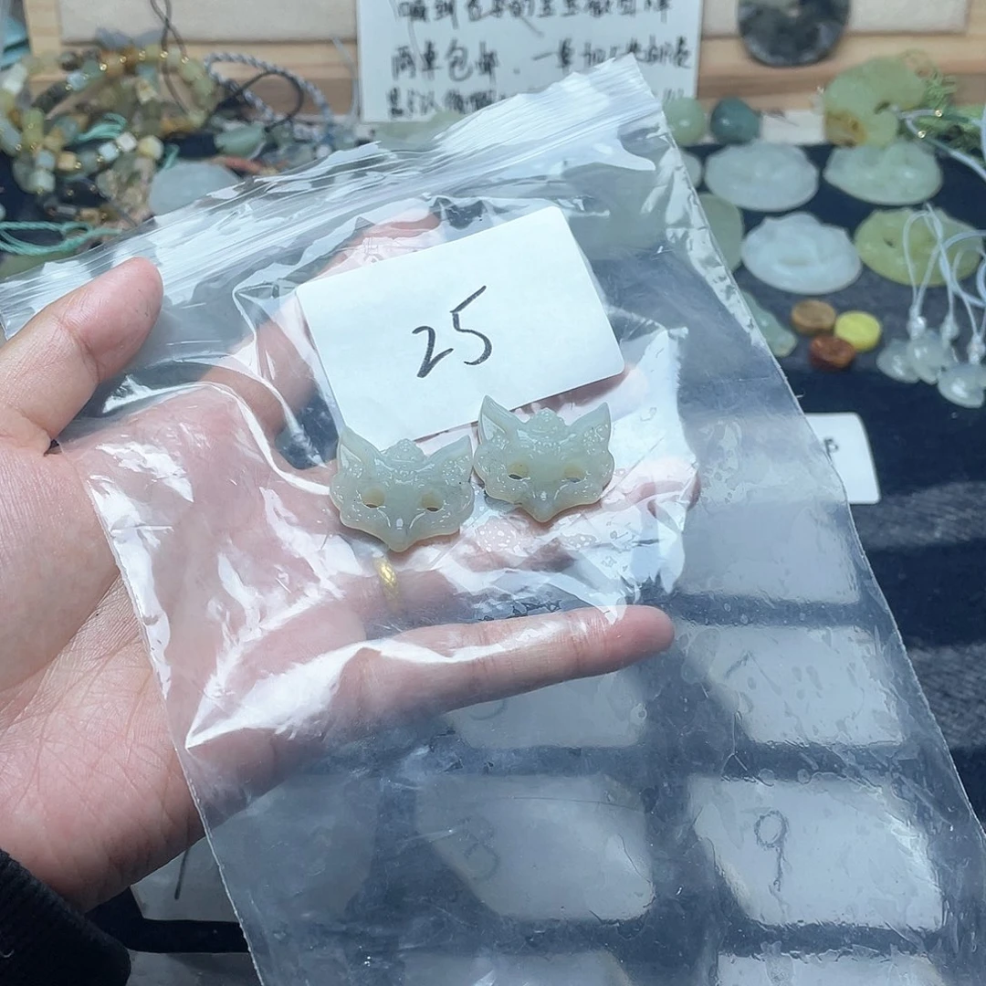 蛇纹石玉颈饰未镶嵌1*泳