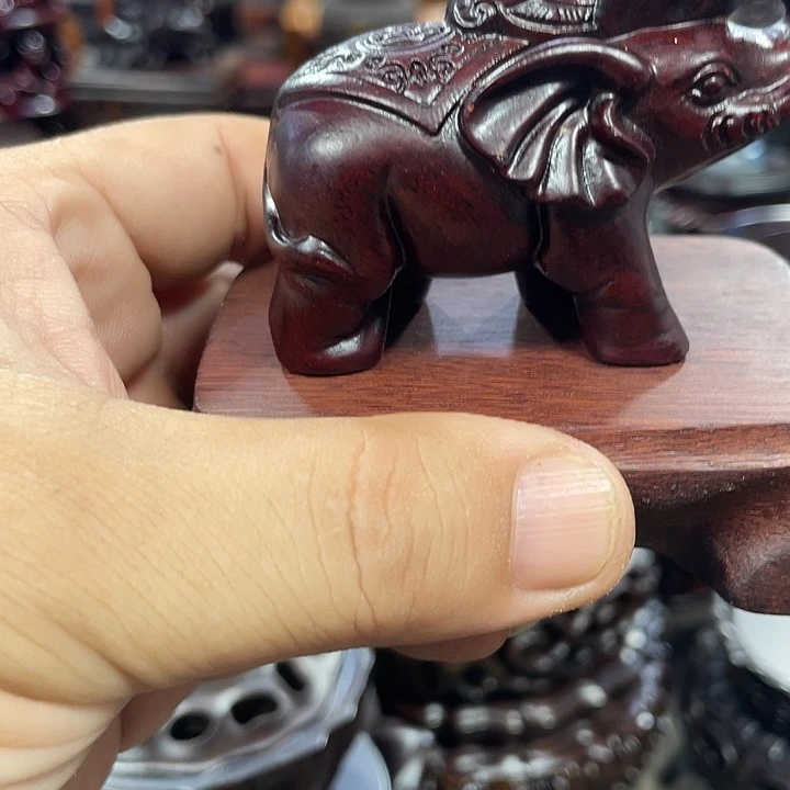 蔚***風手工艺品琉璃红木底座工艺品