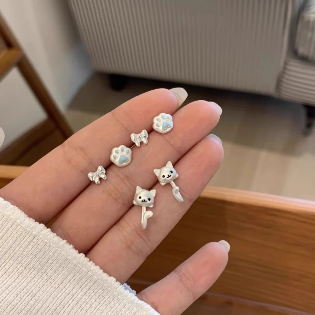 小猫尾巴耳环女简约可爱童趣小巧百搭耳钉卡通耳饰ins