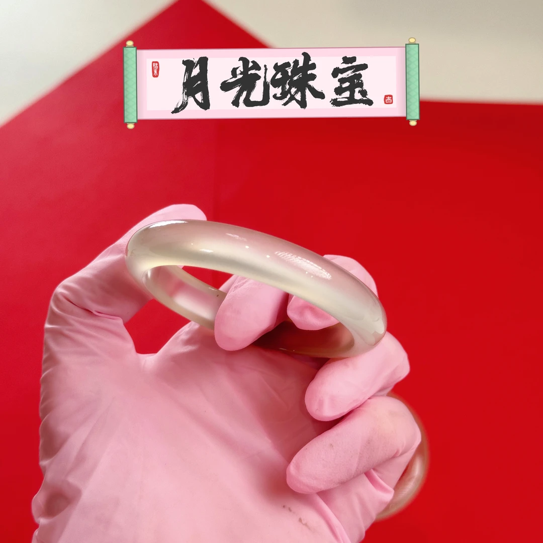 高阶冰透天然玛瑙玉髓多样性发一件