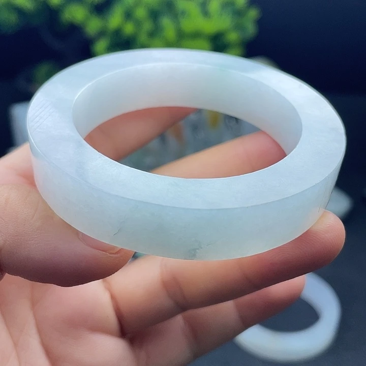 未镶嵌不退不换定制翡翠