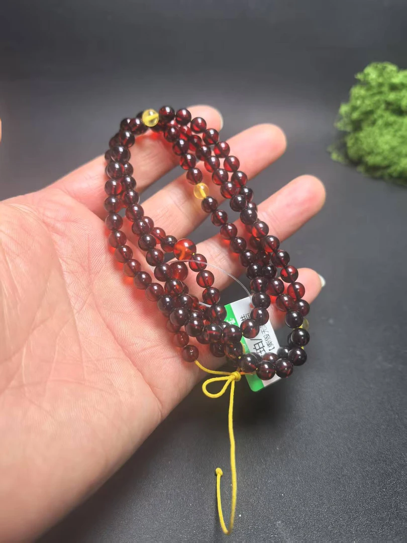 81956-卡7-8 天然琥珀新款百搭卡8（拍一发一.多样性发货）