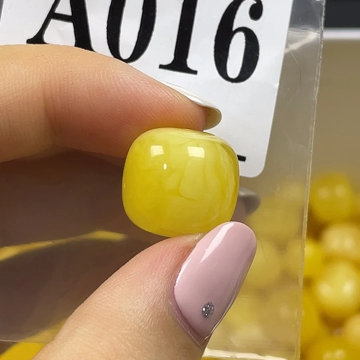 琥珀未镶嵌珠宝奇石14.9 13.8