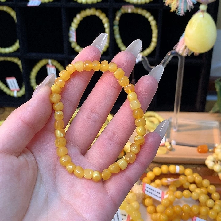 琥珀手链未镶嵌丫**欢蜜蜡手串素圈