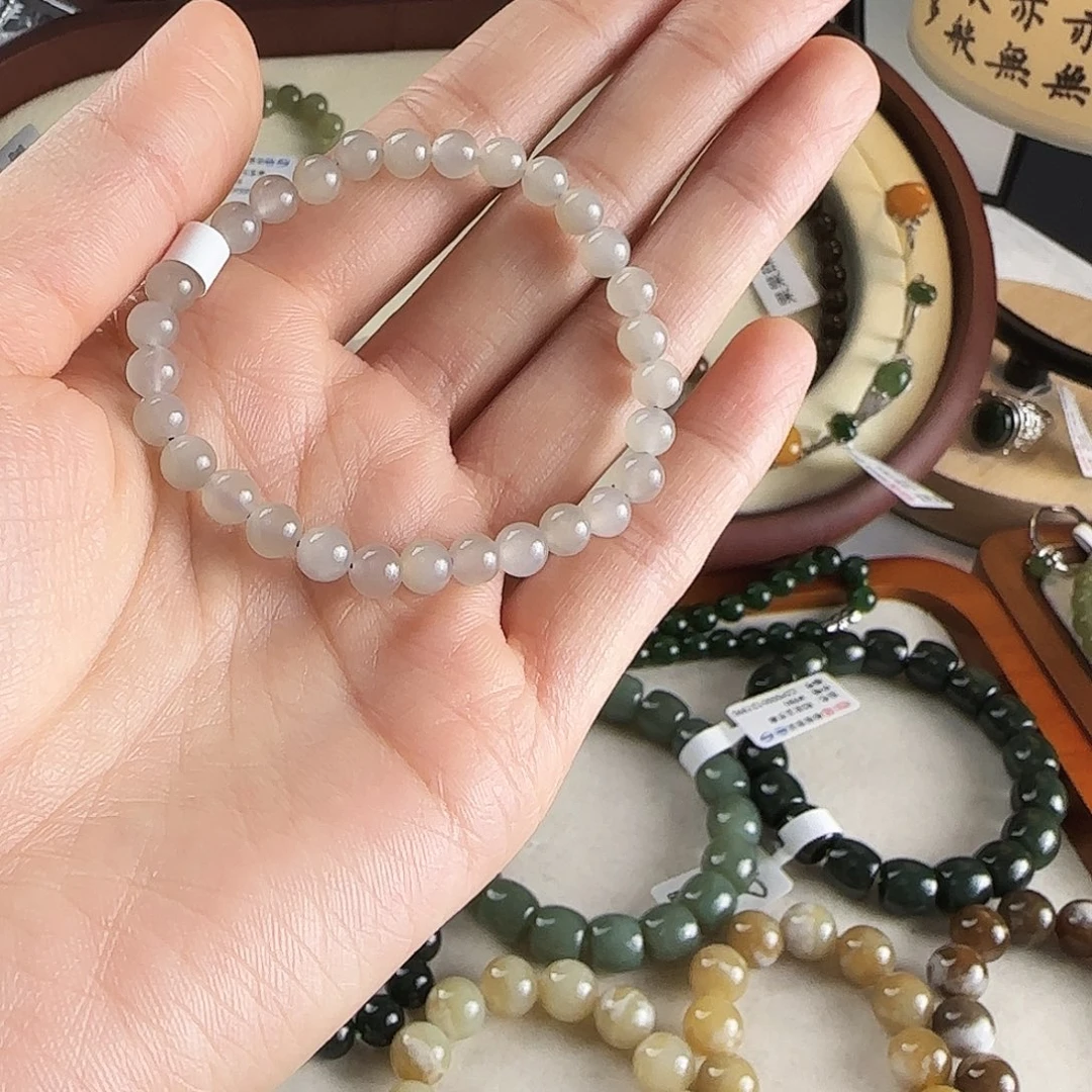 西***.和田玉未镶嵌手链