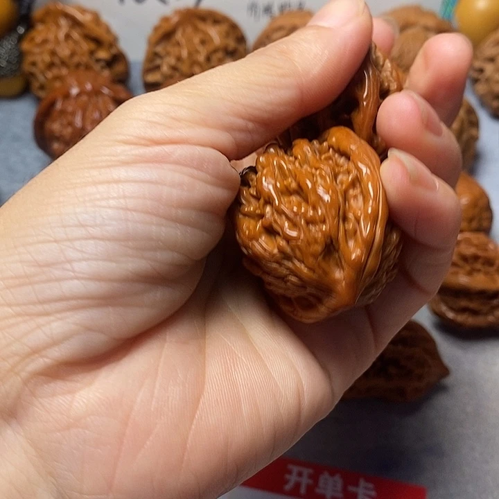 吊坠文玩核桃虎头
