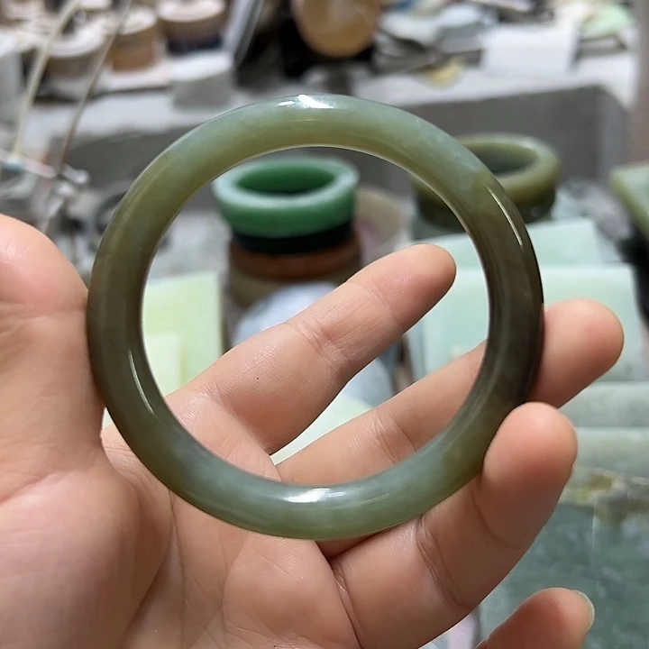 和田玉（糖玉）手镯未镶嵌静*定制