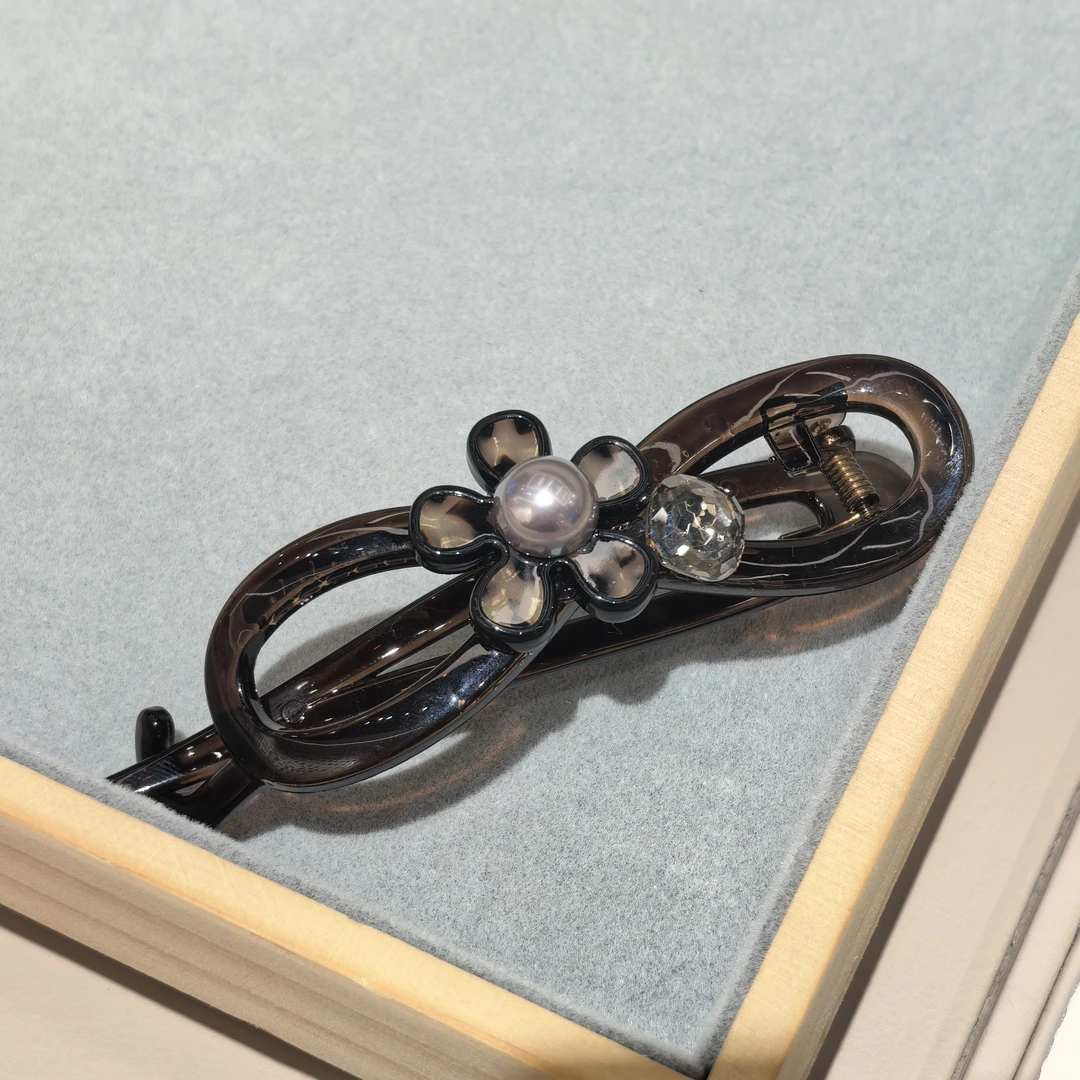 A854咖色豹纹小花单颗闪闪扭扭夹